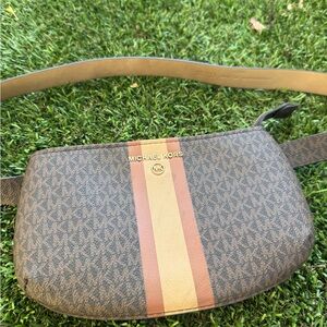 Michael Kors Black and Brown Crossbody Bag